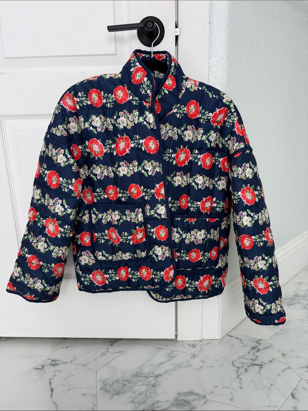 Floral Printed Quilted Puffer Jacket Small